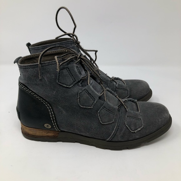 sorel major lace boot